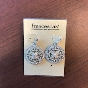 ❗️SALE❗️Francesca's Dangling Earrings